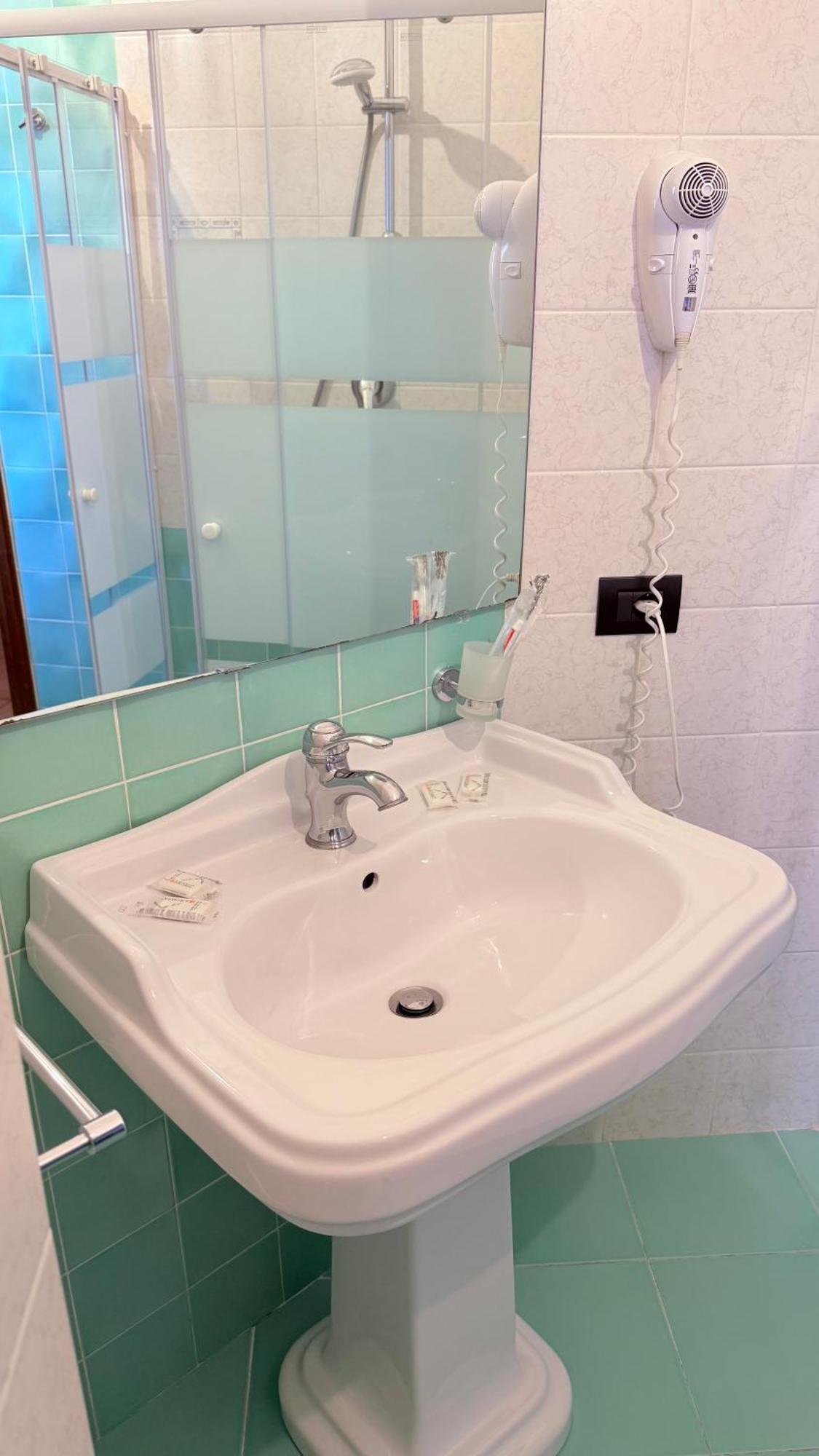Vanvitelli Home กาแซร์ตา ภายนอก รูปภาพ