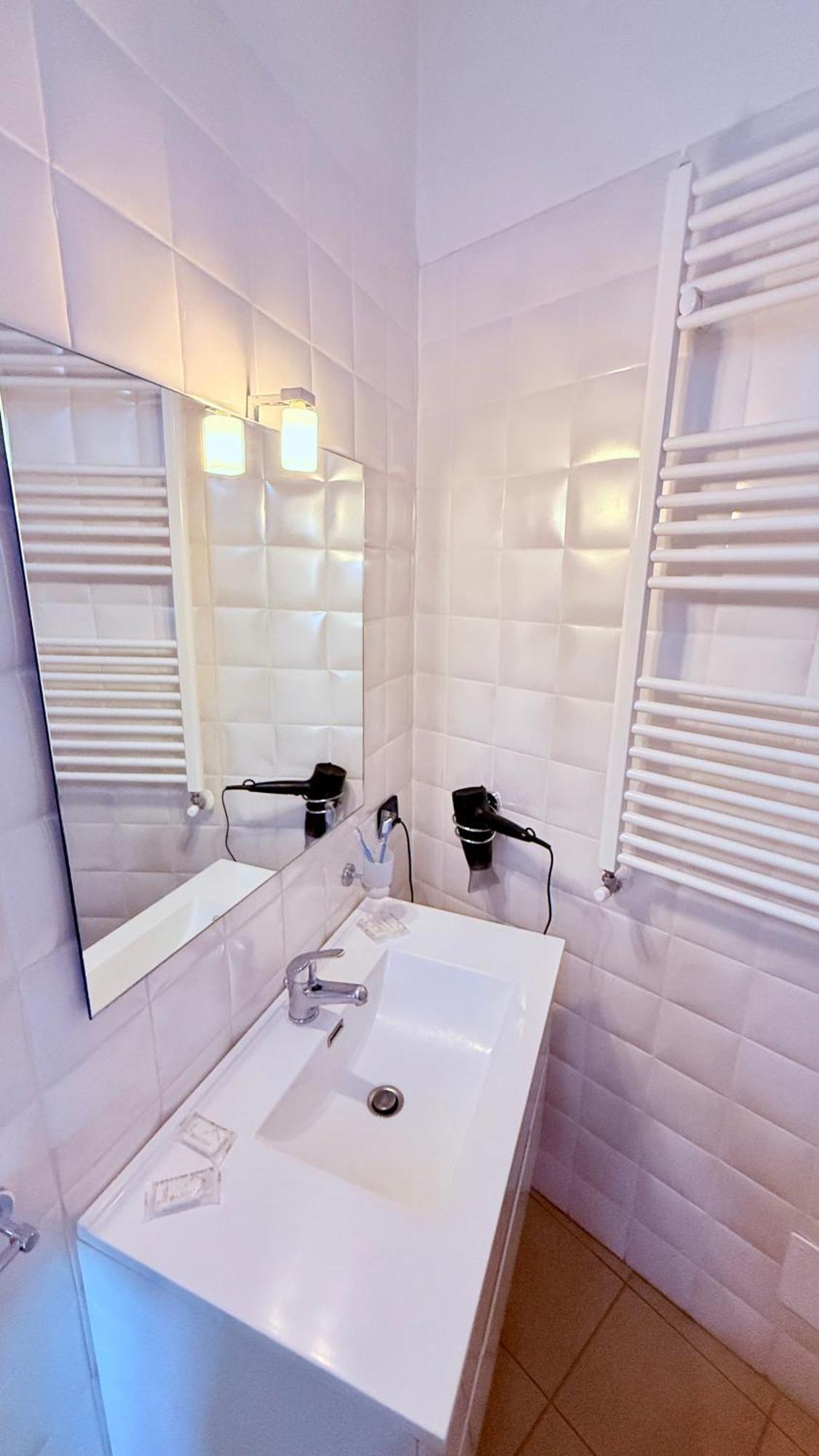Vanvitelli Home กาแซร์ตา ภายนอก รูปภาพ